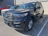 Certified 2022 Ford Explorer XLT w/ Equipment Group 202A image 3