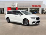 Used 2022 Chrysler Pacifica Touring-L w/ Uconnect Theater Family Group image 1