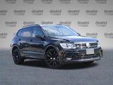 Used 2021 Volkswagen Tiguan SE R-Line image 2
