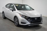 Used 2023 Nissan Versa SV image 3