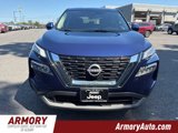Used 2022 Nissan Rogue SV image 2