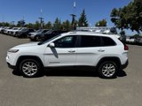 Used 2018 Jeep Cherokee Latitude Plus w/ Comfort/Convenience Group image 2