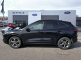 Used 2023 Ford Escape ST-Line image 2