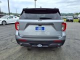 Used 2023 Ford Explorer XLT w/ Equipment Group 202A image 4