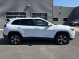 Used 2020 Jeep Cherokee Limited w/ Technology Group image 2