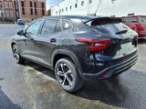 New 2025 Chevrolet Trax RS w/ Sunroof Package image 4