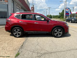 Used 2018 Nissan Rogue SL image 2