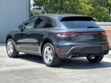 Used 2025 Porsche Macan image 3