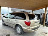 Used 2007 Chrysler Town & Country w/ Popular Equipment Group I image 6