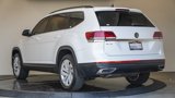 Used 2021 Volkswagen Atlas SE image 2