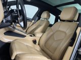 Certified 2018 Porsche Macan image 5