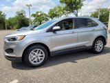 Used 2022 Ford Edge SEL image 2
