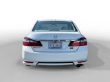 Used 2017 Honda Accord EX image 4