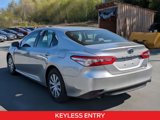Used 2018 Toyota Camry LE image 4