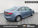 Used 2021 Toyota Corolla LE image 3