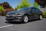 Used 2017 Chevrolet Malibu LT image 3