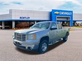 Used 2008 GMC Sierra 2500 SLT w/ Z71 Off-Road Package image 3