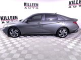 Used 2025 Hyundai Elantra Sport image 4
