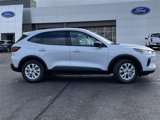 New 2025 Ford Escape Active image 2
