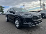 Certified 2024 Ford Escape Active w/ Cold Weather Package image 3