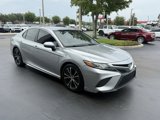 Used 2018 Toyota Camry SE image 3