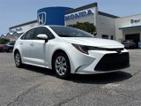 Used 2022 Toyota Corolla LE image 2