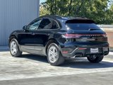 Certified 2024 Porsche Macan image 3