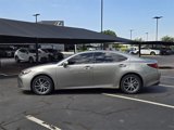 Used 2017 Lexus ES 350 image 4