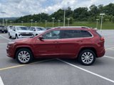 Used 2017 Jeep Cherokee Overland w/ Technology Group image 2