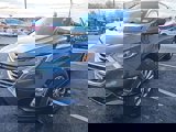 Used 2018 Chevrolet Equinox LT image 3