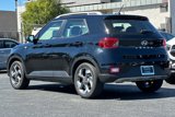 Used 2024 Hyundai Venue SEL image 3