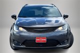 Used 2020 Chrysler Pacifica Touring-L Plus image 2