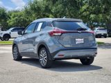 Used 2023 Nissan Kicks SV image 4