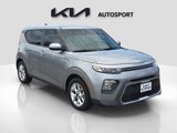 Certified 2022 Kia Soul LX w/ Technology Package image 3