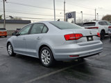 Used 2015 Volkswagen Jetta SE image 4