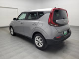 Used 2022 Kia Soul LX w/ Technology Package image 5