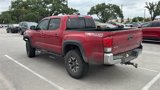 Used 2017 Toyota Tacoma TRD Off-Road image 4