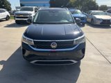 Used 2024 Volkswagen Taos SE image 2