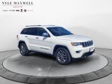 Used 2017 Jeep Grand Cherokee Limited image 2