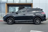 Used 2017 Toyota RAV4 SE image 5