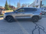 Certified 2024 Volkswagen Taos SE image 3
