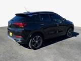 Used 2022 Buick Encore GX Essence image 3