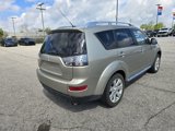 Used 2009 Mitsubishi Outlander SE image 3
