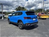 Used 2022 Volkswagen Taos SEL w/ Panoramic Sunroof Package image 3
