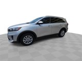 Used 2019 Kia Sorento LX w/ LX Convenience Package image 4