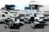 Used 2019 Ford Escape Titanium image 2