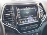 Used 2019 Jeep Cherokee Limited image 6