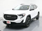 Used 2021 GMC Terrain SLE w/ Driver Convenience Package image 2