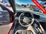 Used 2024 Hyundai Elantra SEL w/ Convenience Package image 5
