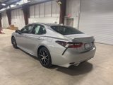 Used 2022 Toyota Camry SE image 6